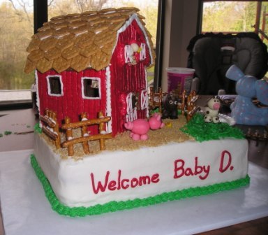 Farm Animal Birthday Party on Macdonald     3d Barn Cake With Farm Animal Cupcakes    A Little