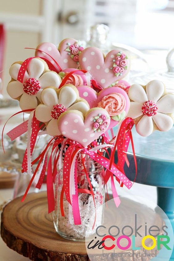 image of a baby shower cookie bouquet