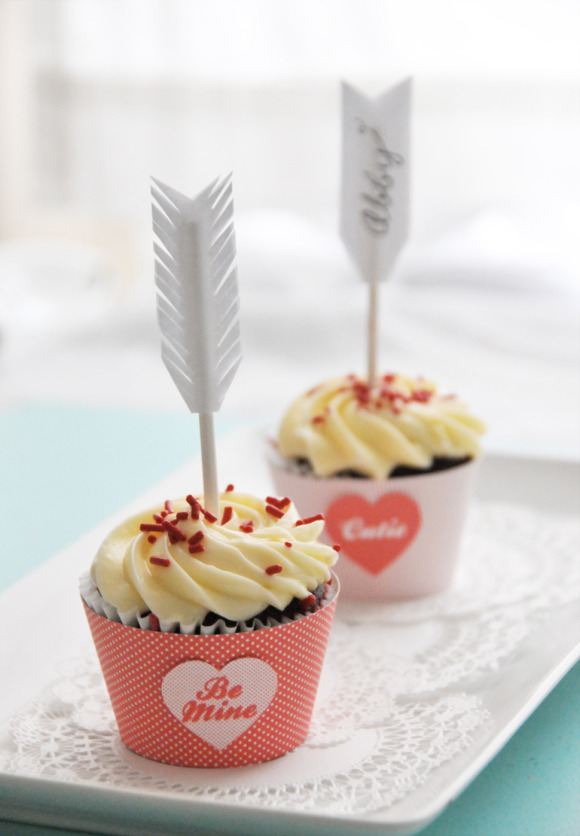 10 Baby Shower Cupcake Toppers You Will Love! 10 Baby Shower Cupcake Toppers You Will Love!