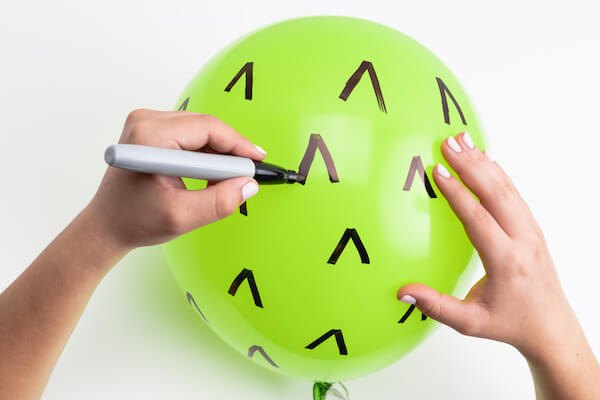DIY cactus balloon tutorial