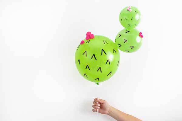 DIY cactus balloon tutorial