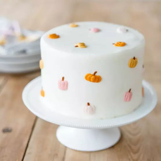 pumpkin baby shower cake