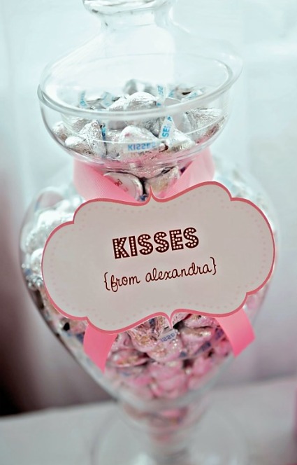 picture of Hershey's Kisses baby shower favors